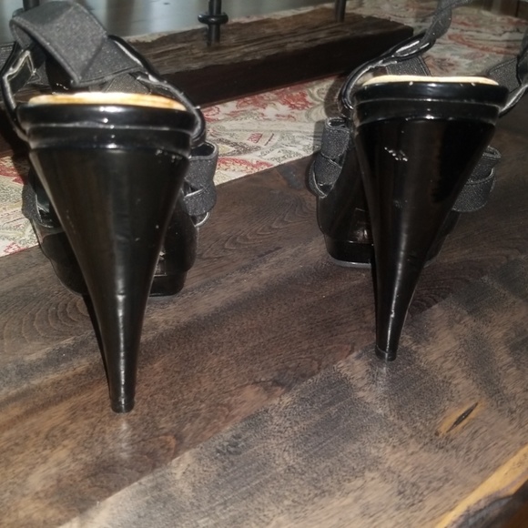 Bakers Platform cutout strappy heels - Picture 6 of 7